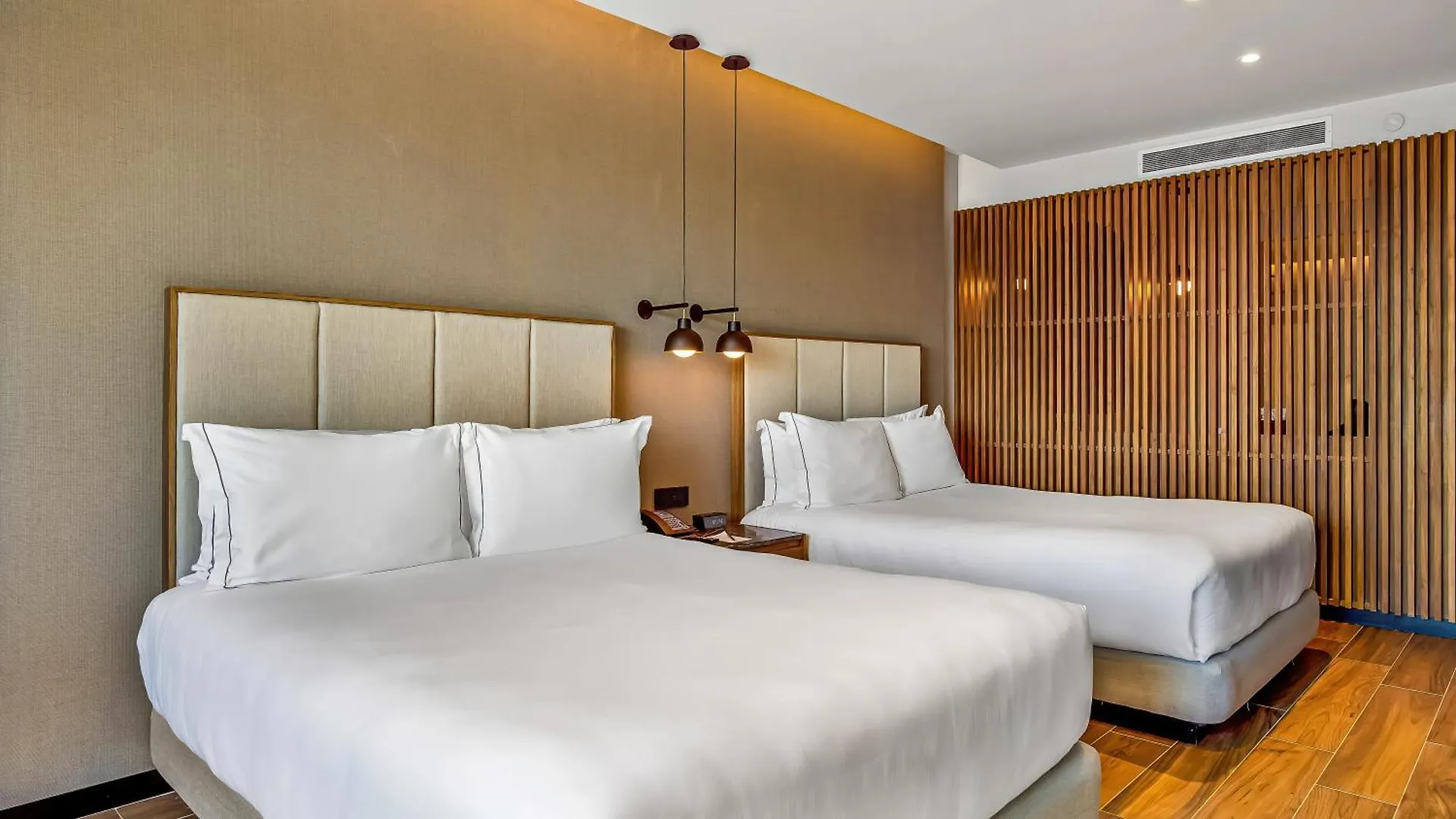 Hilton Queretaro Hotel 5*,